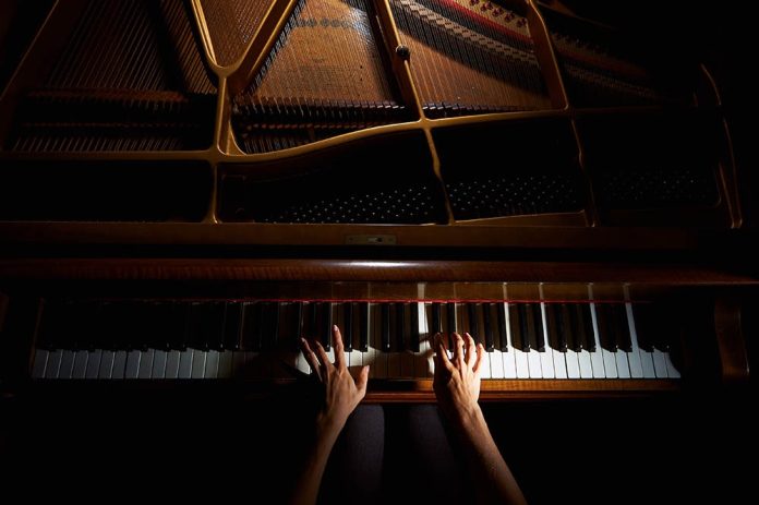 Kiểm Soát Độ Ẩm Và Cây Đàn Piano Của Bạn