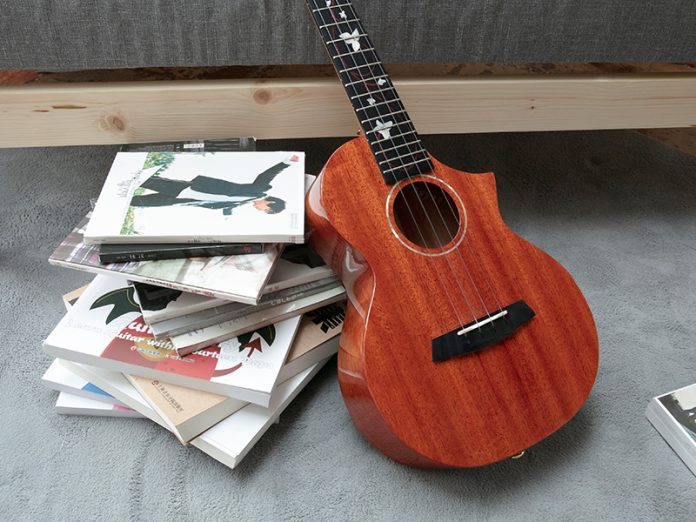 Ukulele Concert Và Biểu Diễn