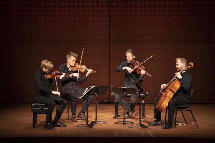 Chamber Music Là Gì? Vì Sao Được Giới Chơi Nhạc Ưa Chuộng